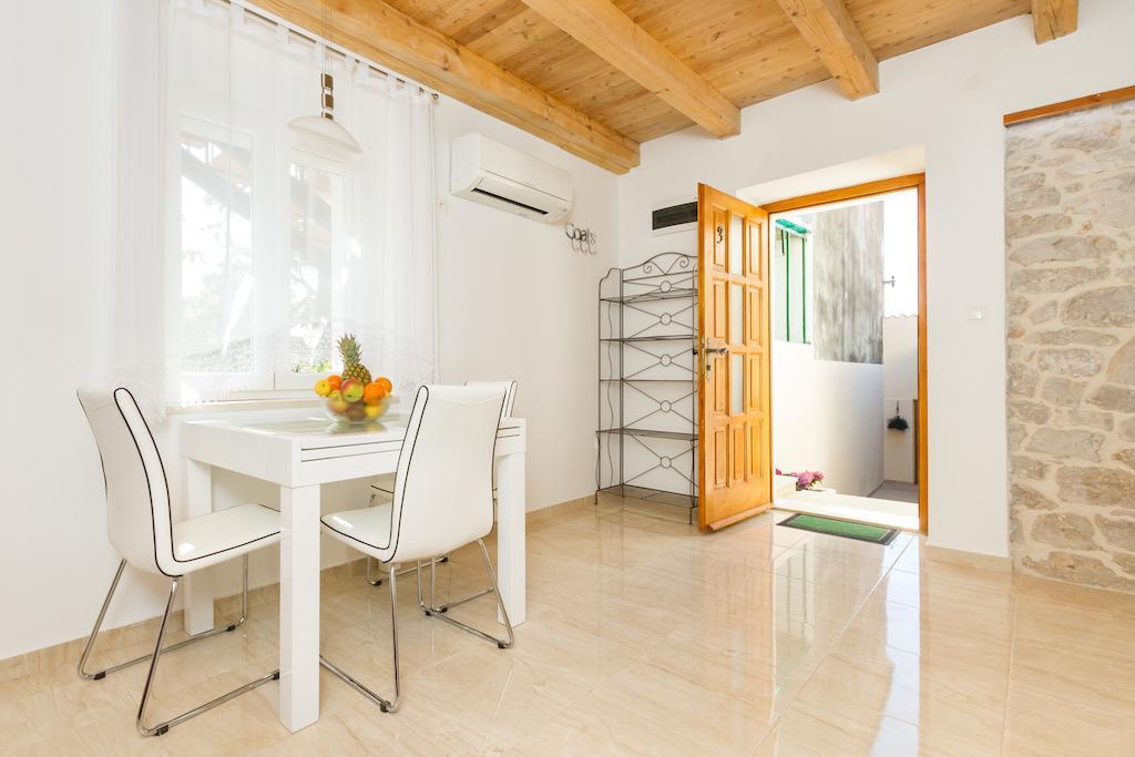 Apartments Vica Šibenik Zimmer foto